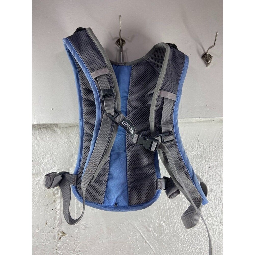 CAMELBAK BACKPACK NO H20 BLADDER 14 X 8 BLUE 5L HIKING OUTDOORS - Picture 2 of 3